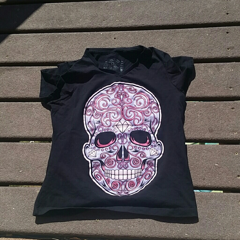 A skull shirt